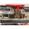 Image 2 : DELTA 6-1/8IN JOINTER/PLANER
