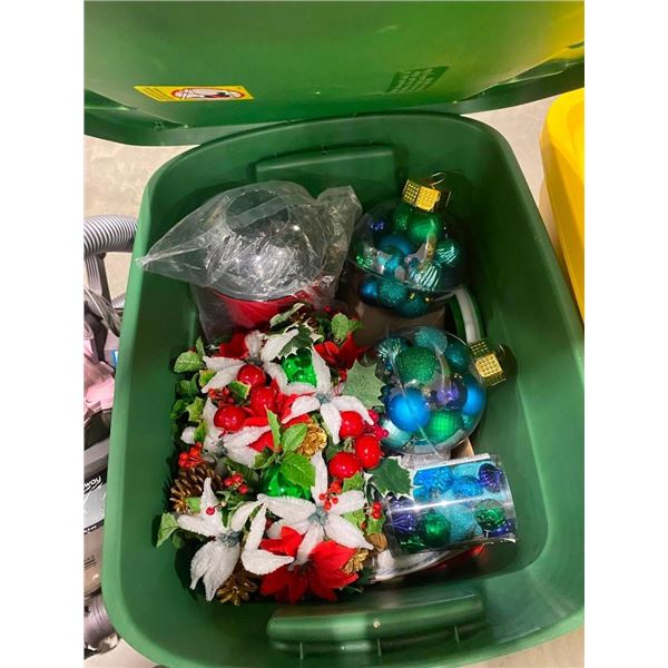 BOX OF CHRISTMAS DECORATIONS