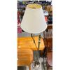 Image 1 : STANDING LAMP