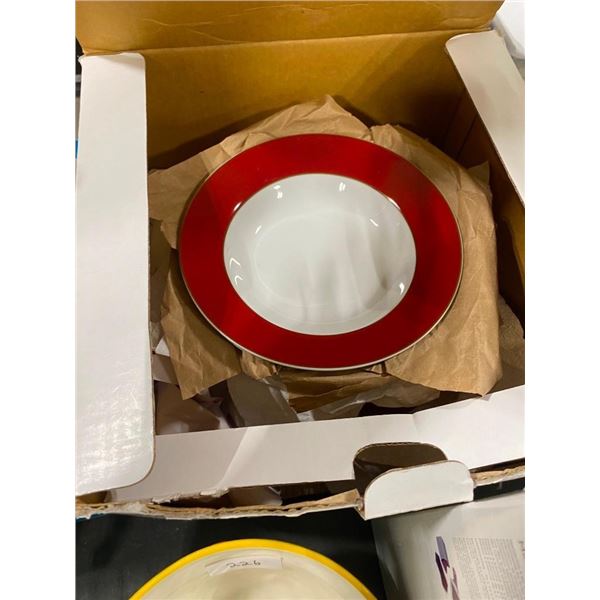 BOX OF PLATES