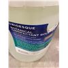 Image 2 : 5 GALLON DISINFECTANT SOLUTION