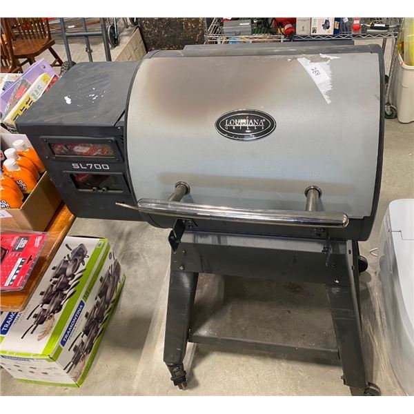 LOUISIANA SL700 USED PELLET SMOKER