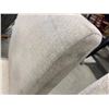 Image 4 : SET OF 4 DINING CHAIRS