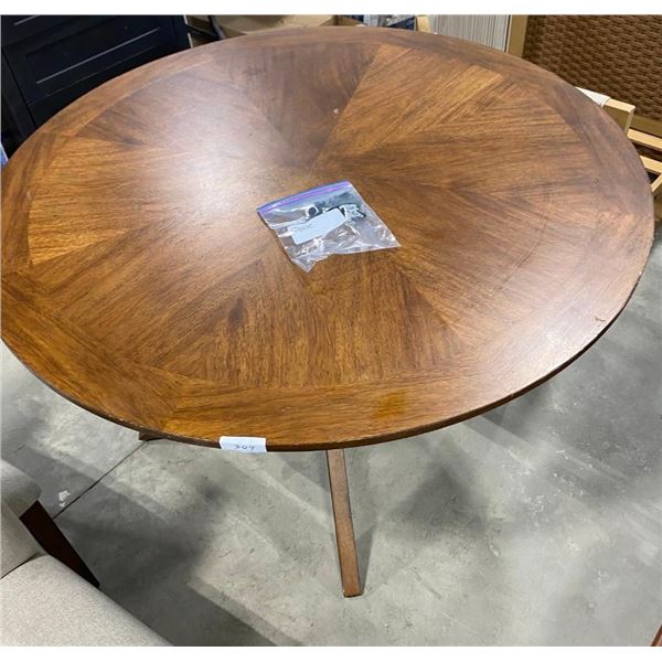 4FT ROUND DINING TABLE
