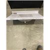 Image 2 : 3FT VANITY TOP