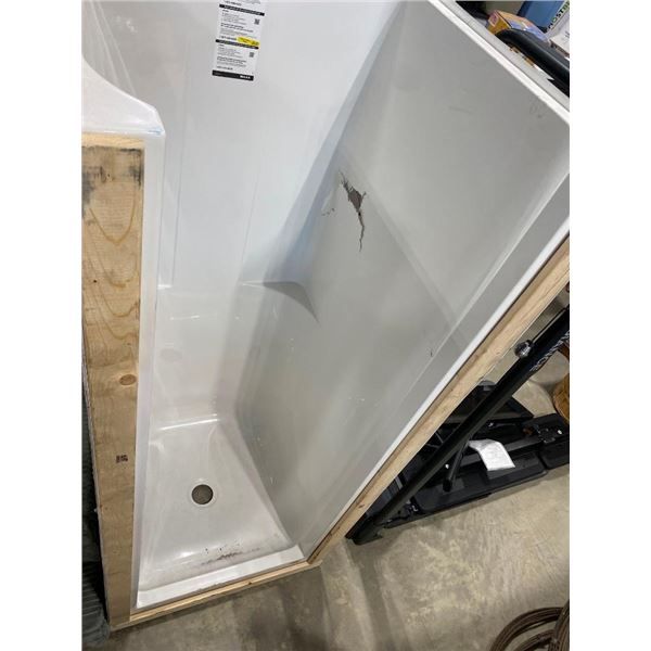 30IN DAMAGED SHOWER STALL