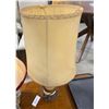 Image 1 : LAMP