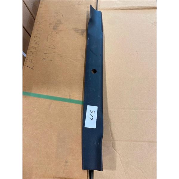 22IN LAWN MOWER BLADE