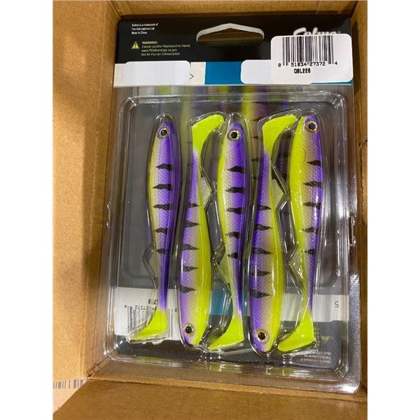 25 FISHING LURES