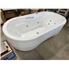 Image 1 : 71IN JACUZZI BATHTUB