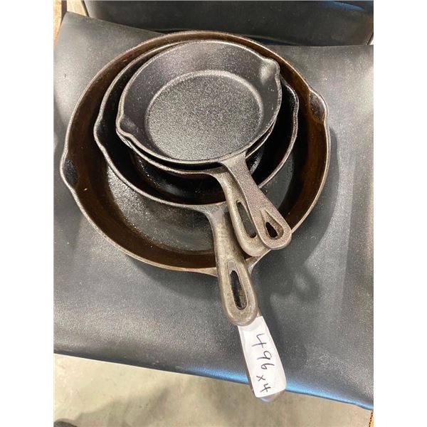 4 CAST IRON PANS