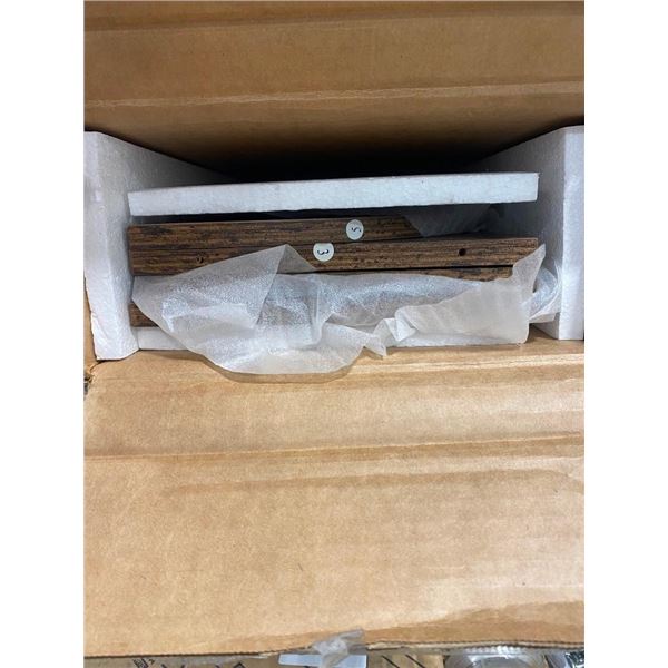 SMALL WOODEN SHELF - MIGHT BE MISSING PARTS