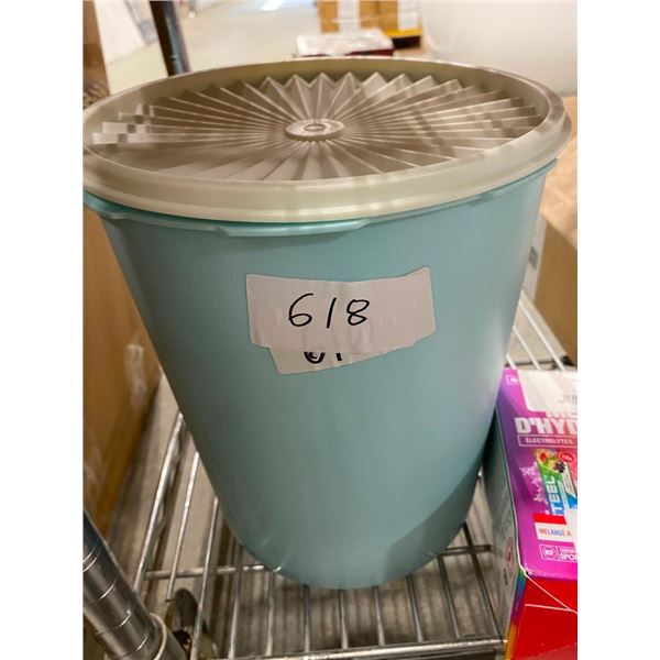 TUPPERWARE CONTAINERS
