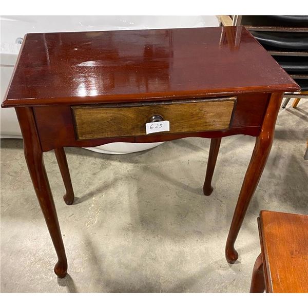 28X16IN STAND WITH A DRAWER