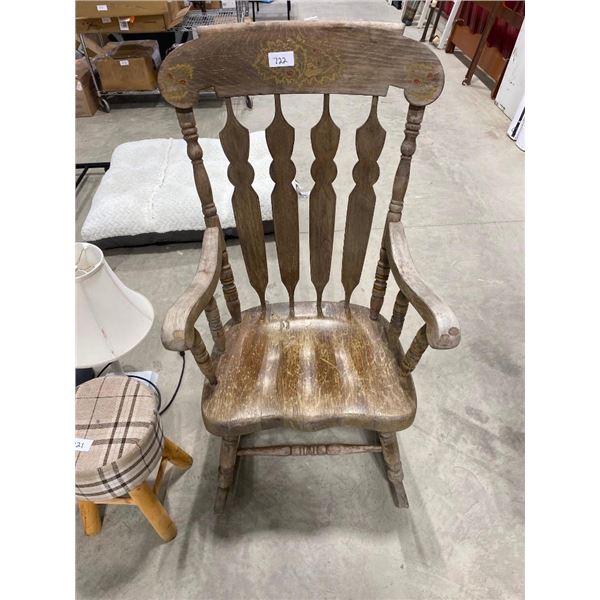 ROCKING CHAIR