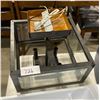 Image 1 : LIGHT FIXTURE