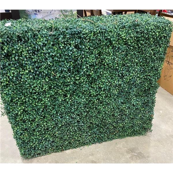 48X38IN ARTIFICIAL HEDGE
