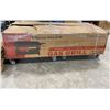 Image 1 : 8 BURNER GAS GRILL