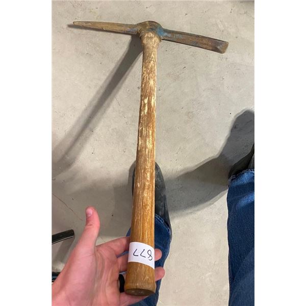 PICKAXE