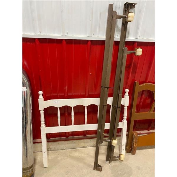 TWIN SIZE SMALL HEADBOARD WITH RAILS