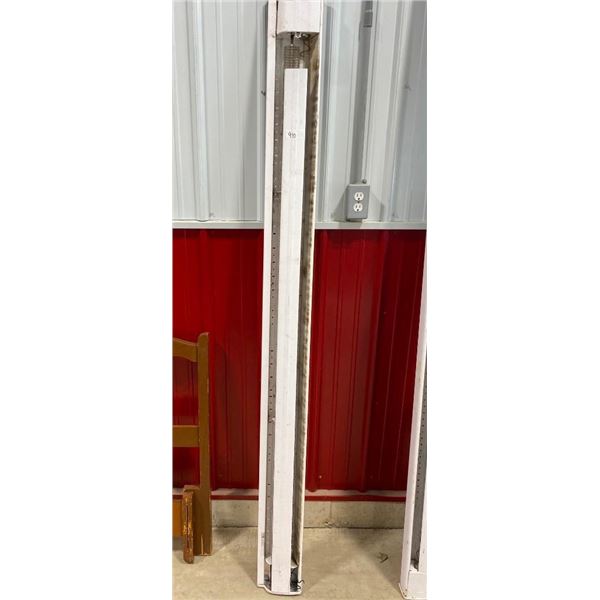 7FT ELECTRIC BASEBOARD HEATER