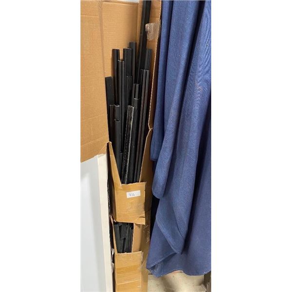 BOX OF ASSORTED SIZED DOOR BOTTOM SEALS