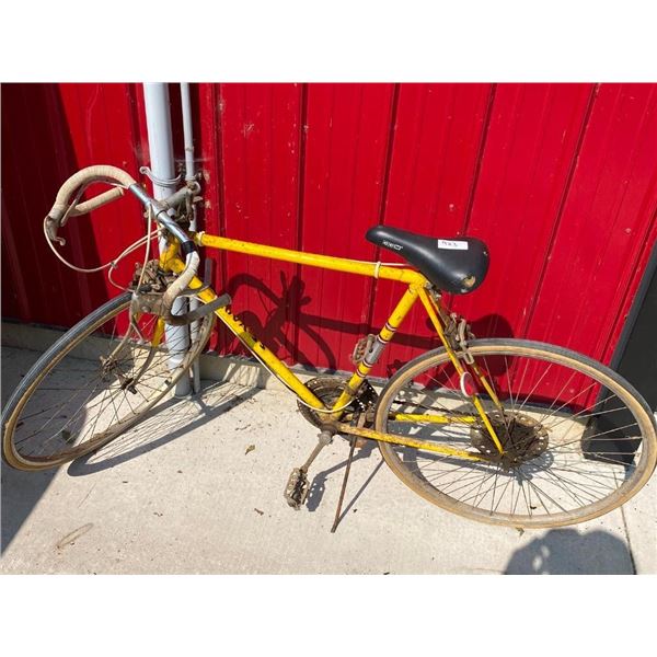 NOVA ANTIQUE ROAD BICYCLE