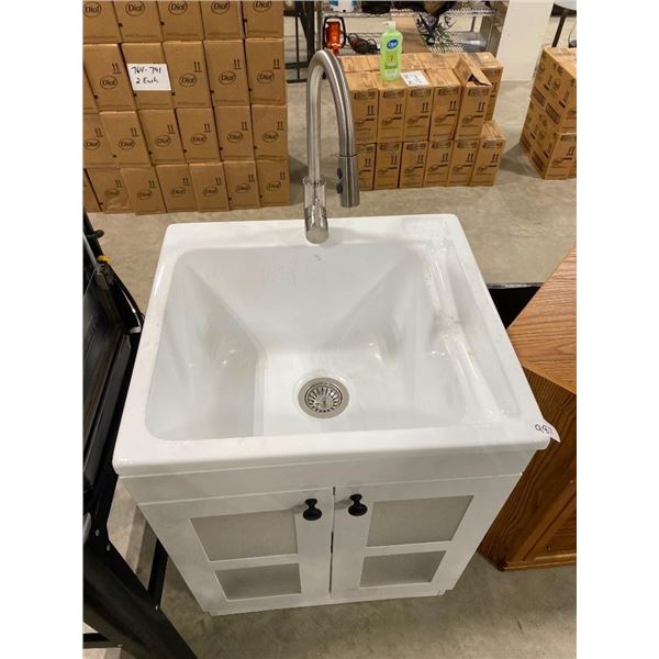24.5X22.5IN VANITY WITH FAUCET