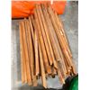 Image 1 : APPROX. 50 PATIO DECK POSTS
