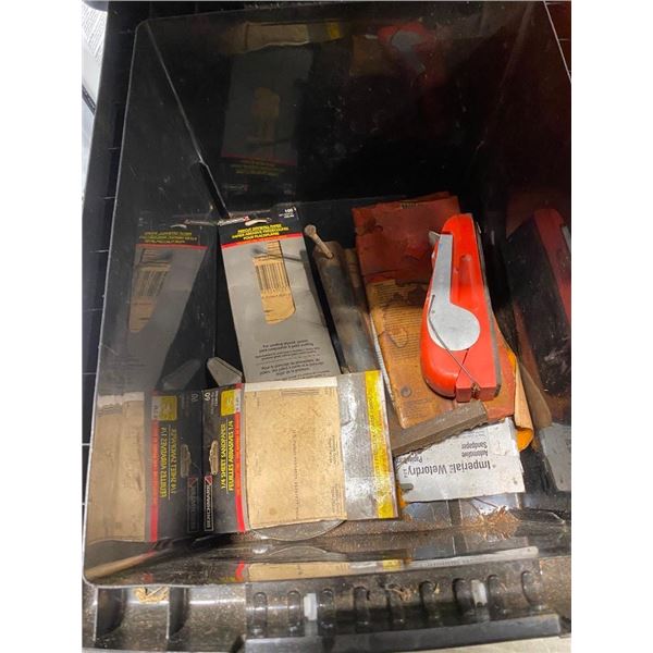 BOX LOT
