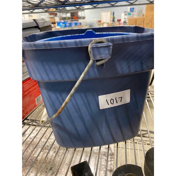 2 FEED PAILS