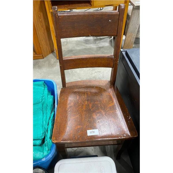 TABLE CHAIR