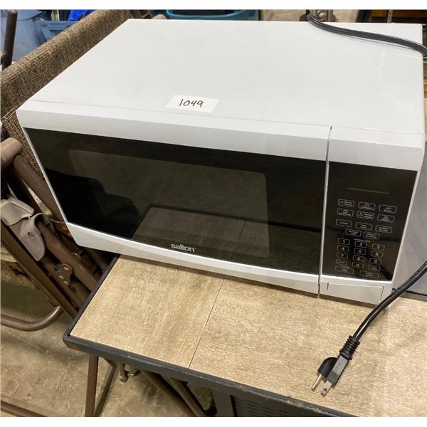 SALTON MICROWAVE