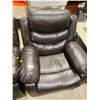 Image 1 : POWER RECLINING CHAIR - WORKS GREAT