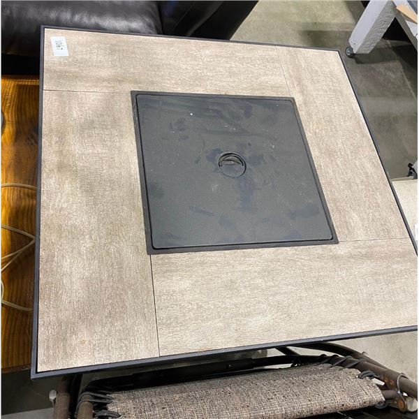 30X30IN PROPANE FIREPLACE
