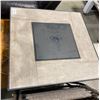 Image 1 : 30X30IN PROPANE FIREPLACE