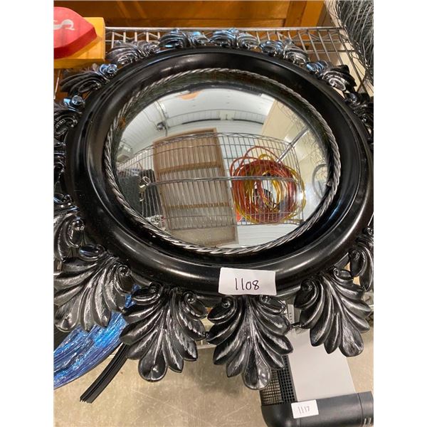 HANGING MIRROR