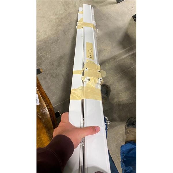 4X3FT WINDOW BLIND