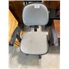 Image 1 : OFFICE CHAIR