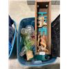 Image 1 : BOX LOT