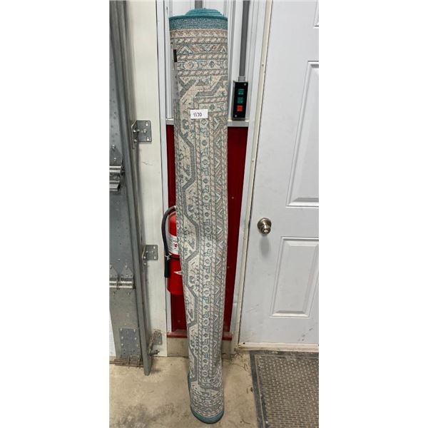 6X8FT AREA RUG