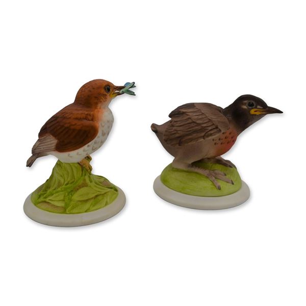 2Pc Boehm Porcelain Baby Wood Thrush and Baby Robin Bird Sculptures, 1957