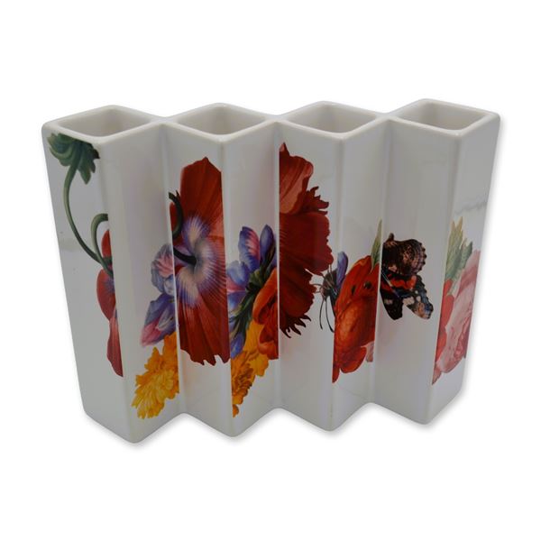 Royal Goedewoagen Porcelain Paul Baars Design Floral Four Tulips Vase, Netherlands, Ruks Museum