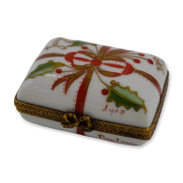 Limoges Porcelain Noel Box W/Red Bow, Peint Main, France