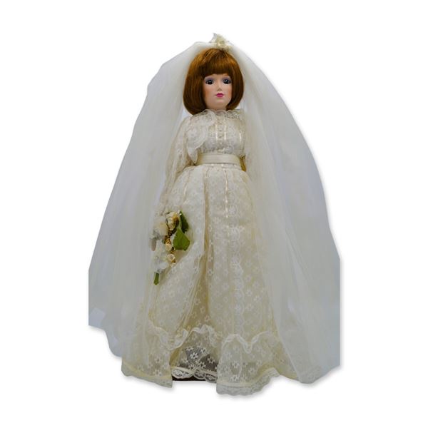 Gloria Vandebilt Porcelain Summer Bride Doll W/Stand, 1987, 20"H