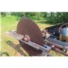Image 5 : Bumper Hitch Trailer Style, PTO Drive Cross Cut Saw