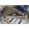 Image 1 : 4 Pieces Metal Wall Scaffolding