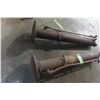 Image 3 : 2 Hydraulic Outriggers