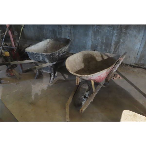 2 Wheel Barrows with Rubber Tires
