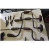 Image 2 : Vintage Tools: Hand Drills, Spoke Shave, Planers, Saw Vise, Groove Cleaner, Buggy Wrench and More